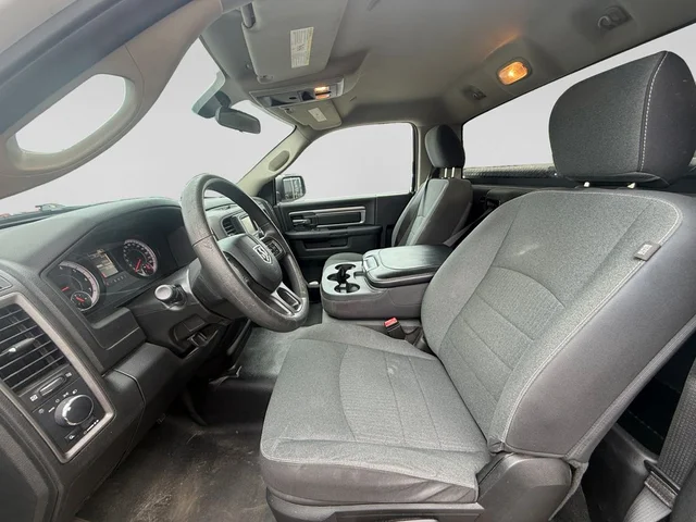 SEMINUEVOS RAM 1500 Classic a Estados en autogozo