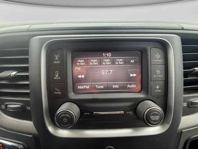 SEMINUEVOS RAM 1500 Classic a Estados en autogozo