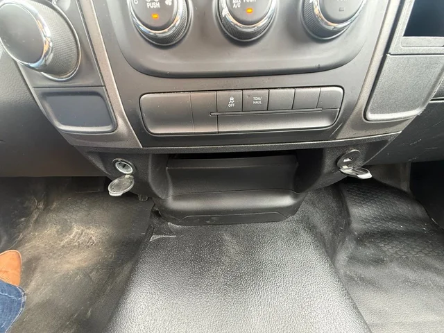 SEMINUEVOS RAM 1500 Classic a Estados en autogozo