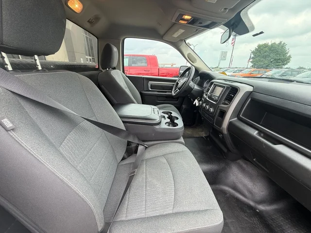 SEMINUEVOS RAM 1500 Classic a Estados en autogozo