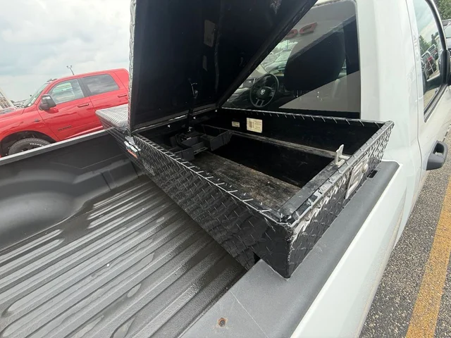 SEMINUEVOS RAM 1500 Classic a Estados en autogozo