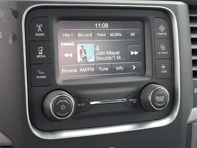 SEMINUEVOS RAM 1500 Classic a Estados en autogozo