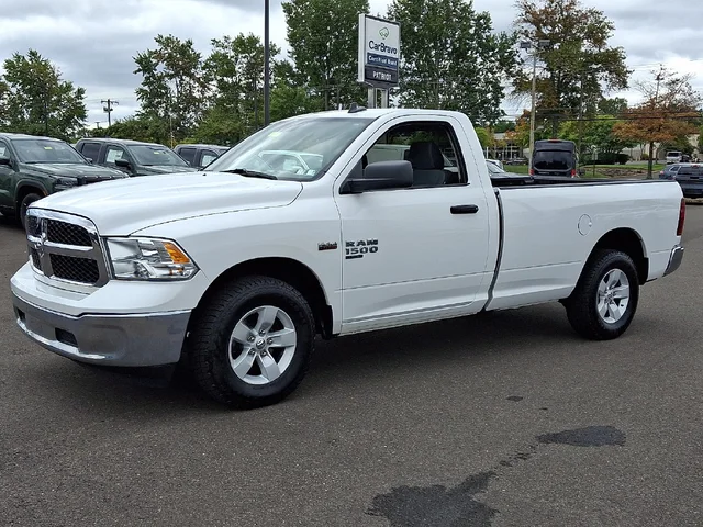 SEMINUEVOS RAM 1500 Classic a Estados en autogozo