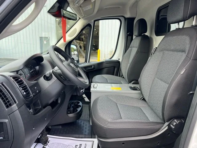SEMINUEVOS RAM ProMaster 1500 a Estados en autogozo