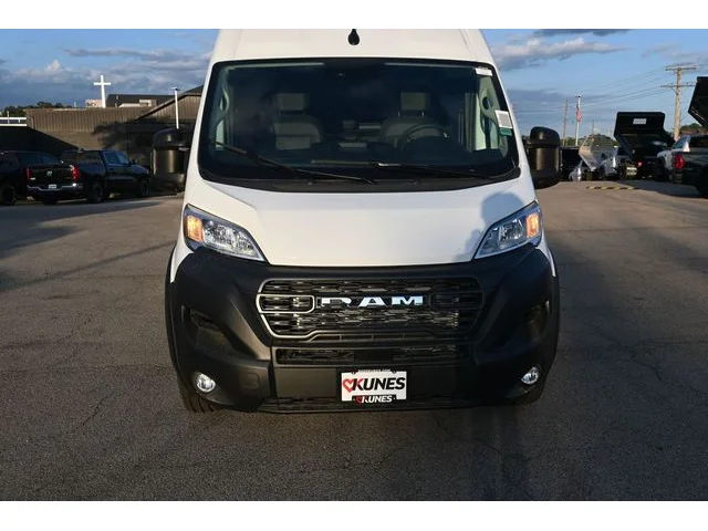 Nuevos RAM PROMASTER 2500 à Estados chez autogozo