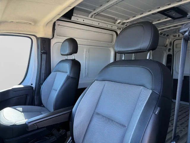 SEMINUEVOS RAM ProMaster 2500 a Estados en autogozo