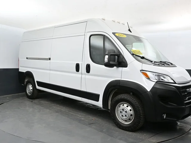 SEMINUEVOS RAM ProMaster 2500 a Estados en autogozo