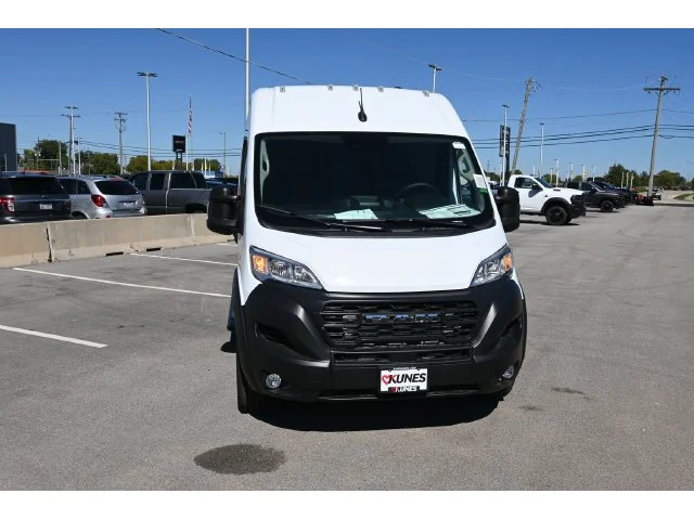 Nuevos RAM PROMASTER 2500 à Estados chez autogozo
