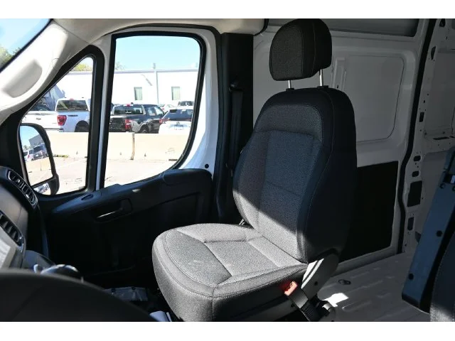 Nuevos RAM PROMASTER 2500 à Estados chez autogozo