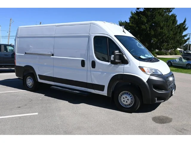 Nuevos RAM PROMASTER 2500 à Estados chez autogozo