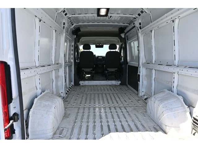 SEMINUEVOS RAM ProMaster 2500 a Estados en autogozo