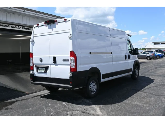 SEMINUEVOS RAM ProMaster 2500 a Estados en autogozo