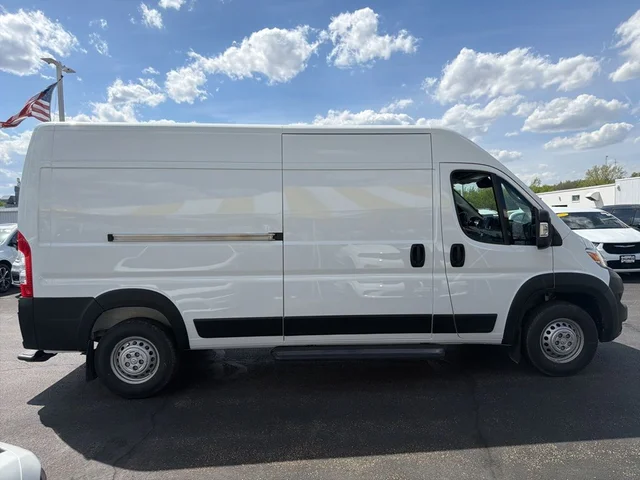 Nuevos RAM PROMASTER 2500 à Estados chez autogozo