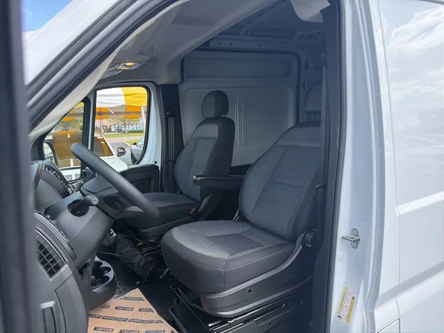 Nuevos RAM PROMASTER 2500 à Estados chez autogozo