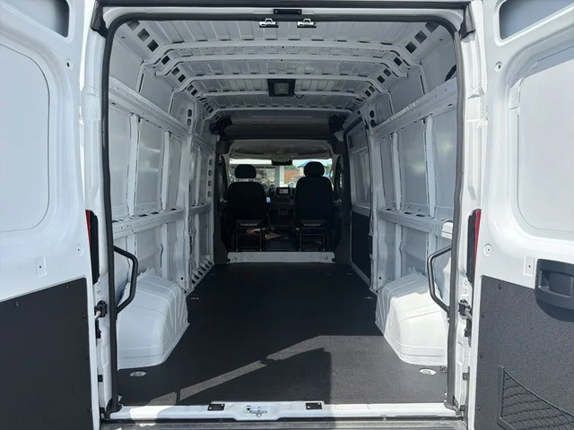 Nuevos RAM PROMASTER 2500 à Estados chez autogozo