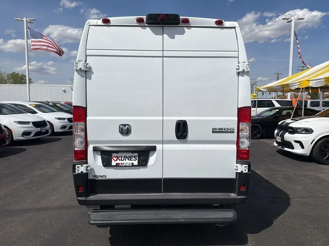 Nuevos RAM PROMASTER 2500 à Estados chez autogozo