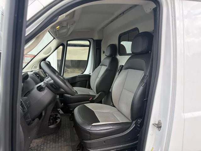 SEMINUEVOS RAM ProMaster 2500 a Estados en autogozo