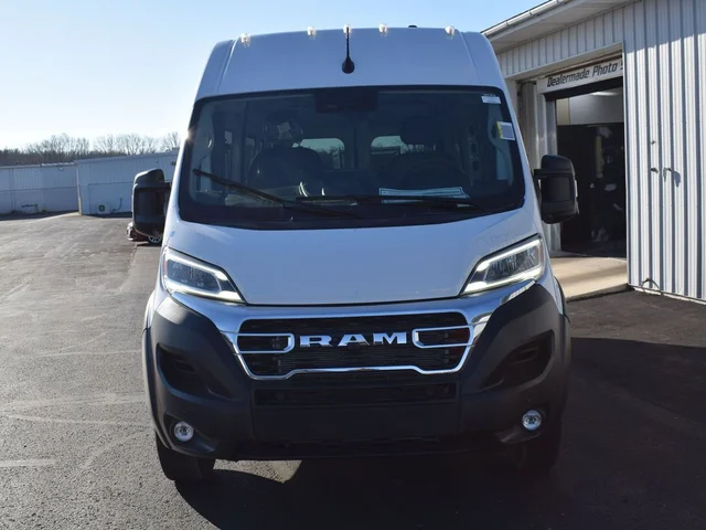 Nuevos RAM PROMASTER 2500 WINDOW VAN à Estados chez autogozo