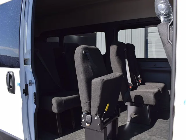 Nuevos RAM PROMASTER 2500 WINDOW VAN à Estados chez autogozo