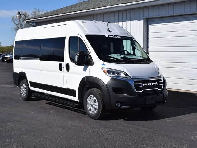 Nuevos RAM PROMASTER 2500 WINDOW VAN à Estados chez autogozo