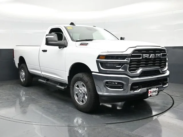 Nuevos RAM 2500 à Estados chez autogozo