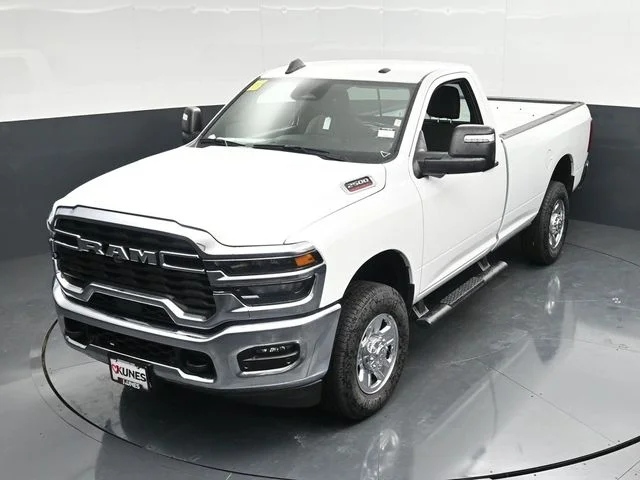 Nuevos RAM 2500 à Estados chez autogozo
