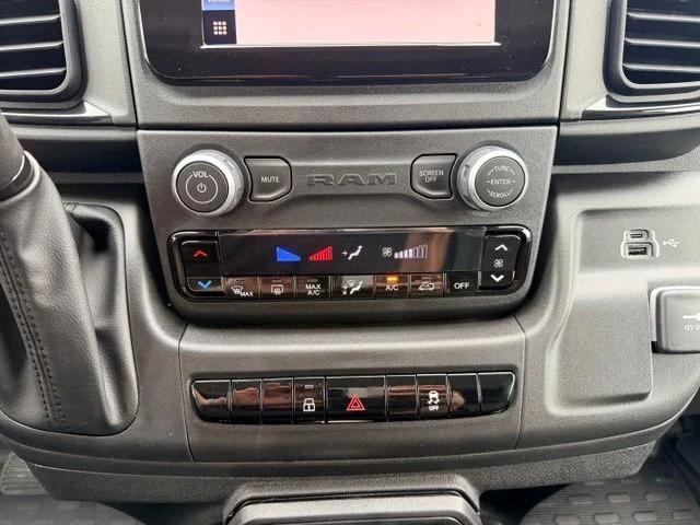 Nuevos RAM PROMASTER 3500 à Estados chez autogozo