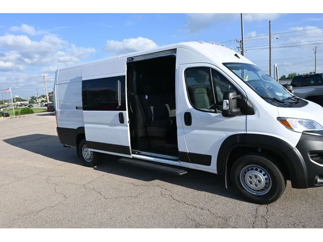 Nuevos RAM PROMASTER 3500 à Estados chez autogozo
