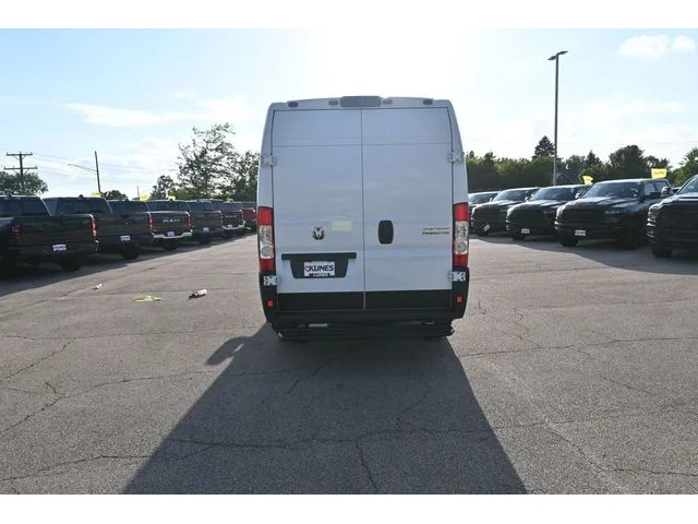 Nuevos RAM PROMASTER 3500 à Estados chez autogozo