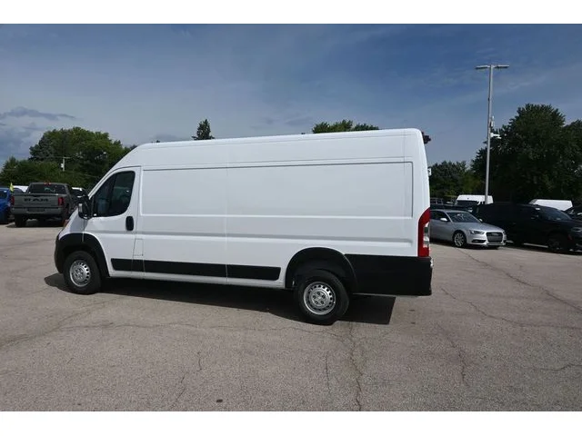Nuevos RAM PROMASTER 3500 à Estados chez autogozo