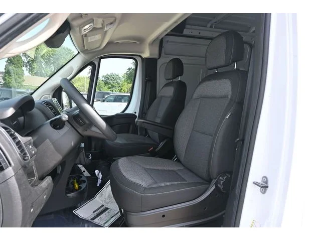 Nuevos RAM PROMASTER 3500 à Estados chez autogozo