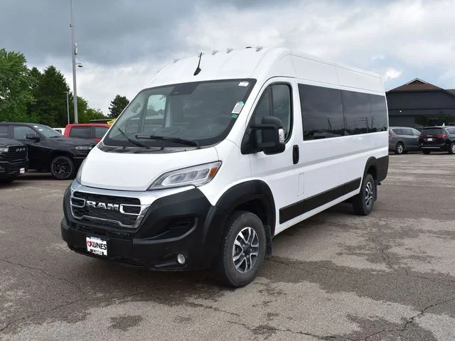 Nuevos RAM PROMASTER 3500 WINDOW VAN à Estados chez autogozo