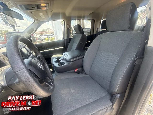 SEMINUEVOS RAM 1500 Classic a Estados en autogozo