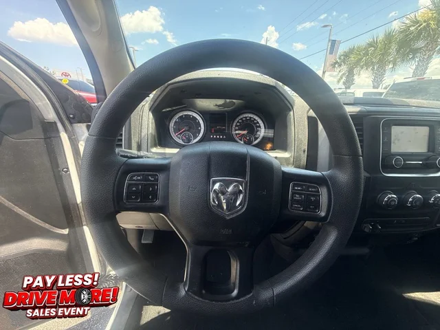 SEMINUEVOS RAM 1500 Classic a Estados en autogozo