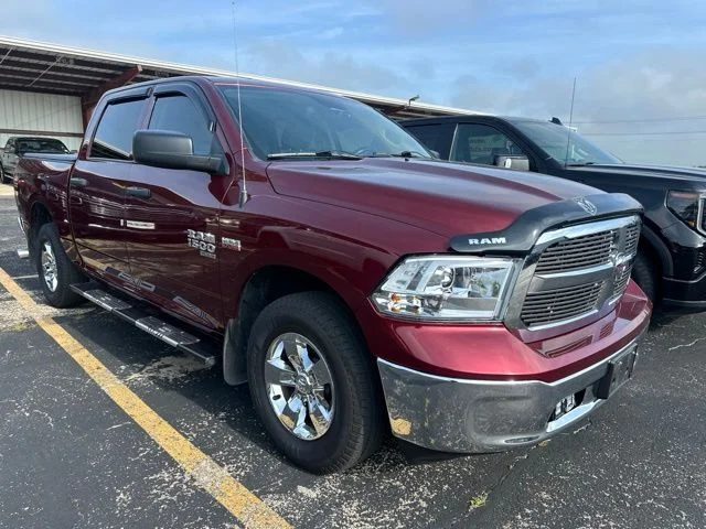 SEMINUEVOS RAM 1500 Classic a Estados en autogozo