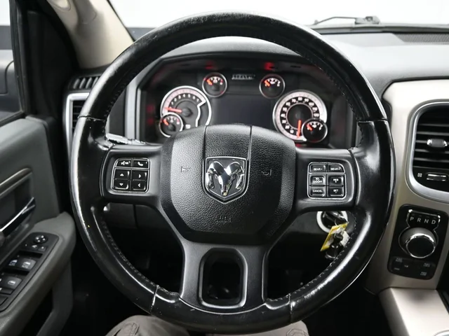 SEMINUEVOS RAM 1500 a Estados en autogozo