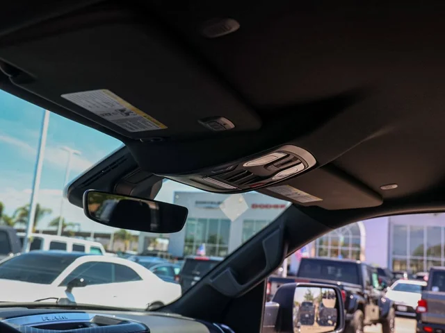 Nuevos RAM 1500 à Estados chez autogozo