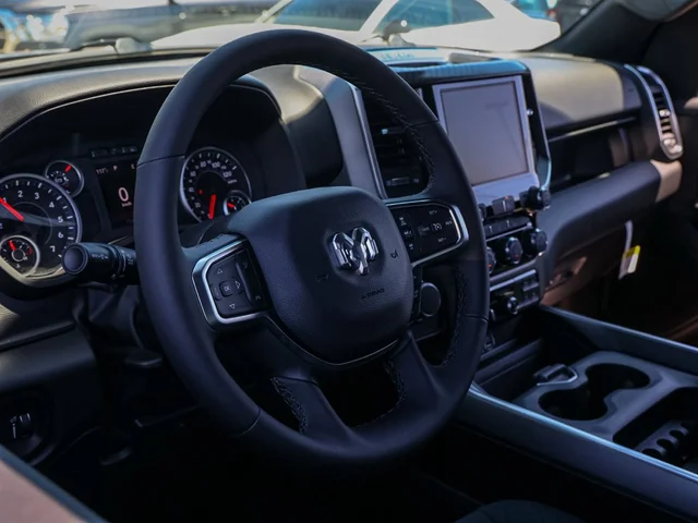 Nuevos RAM 1500 à Estados chez autogozo
