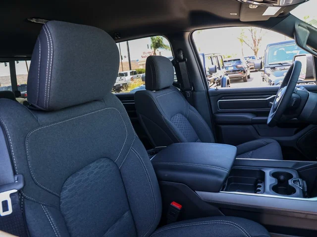 Nuevos RAM 1500 à Estados chez autogozo