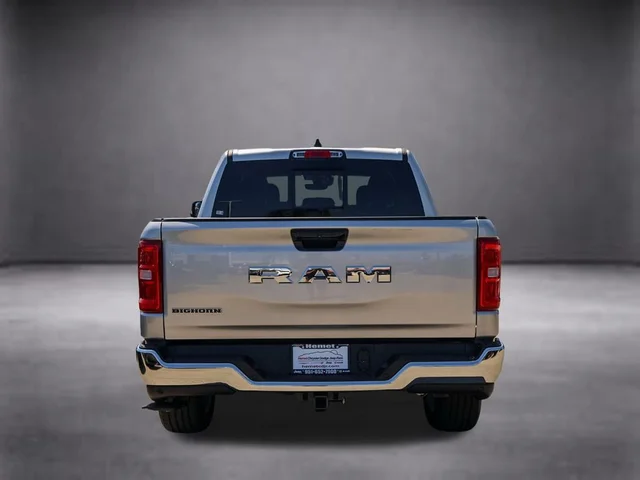 Nuevos RAM 1500 à Estados chez autogozo