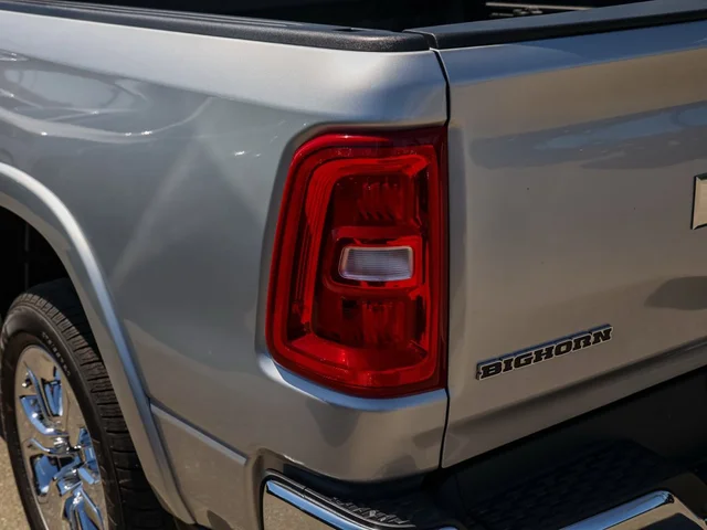 Nuevos RAM 1500 à Estados chez autogozo