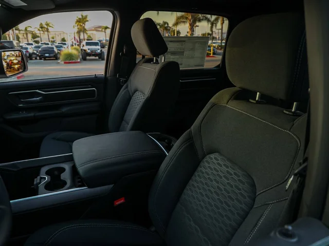 Nuevos RAM 1500 à Estados chez autogozo