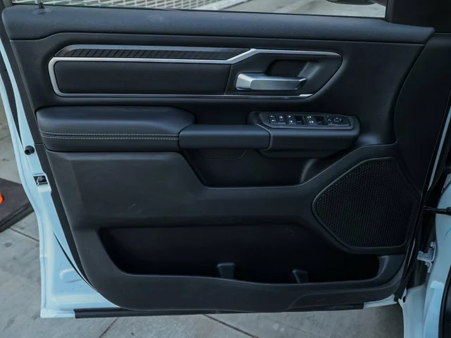 Nuevos RAM 1500 à Estados chez autogozo
