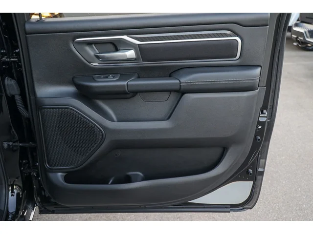 Nuevos RAM 1500 à Estados chez autogozo