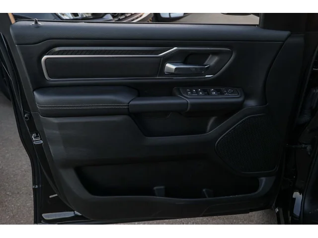 Nuevos RAM 1500 à Estados chez autogozo