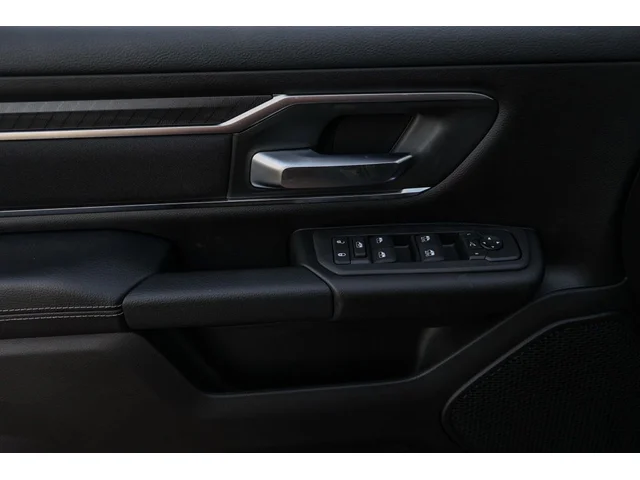 Nuevos RAM 1500 à Estados chez autogozo