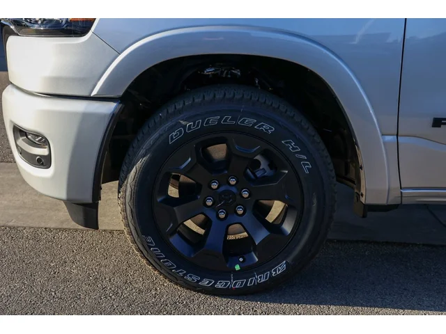 Nuevos RAM 1500 à Estados chez autogozo