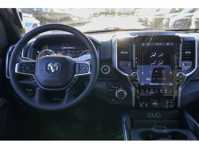 Nuevos RAM 1500 à Estados chez autogozo