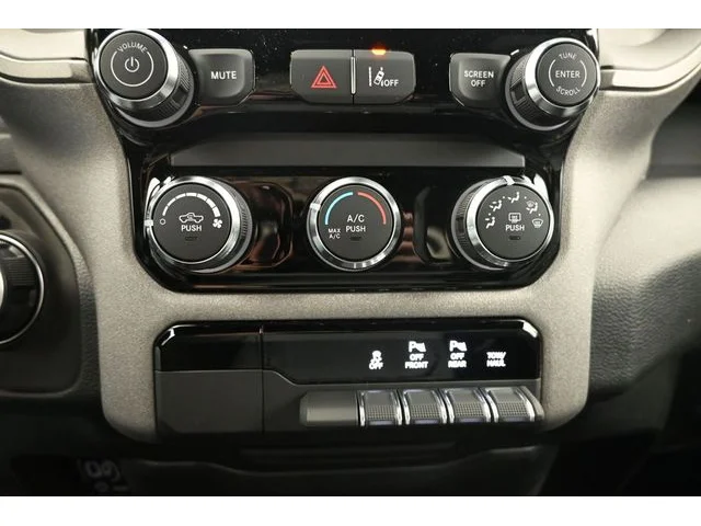 Nuevos RAM 1500 à Estados chez autogozo