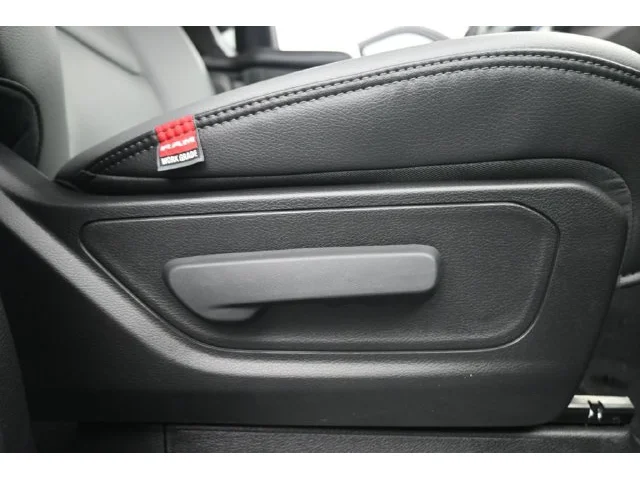 Nuevos RAM 1500 à Estados chez autogozo